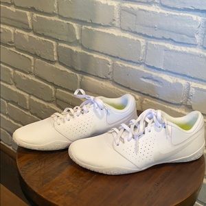Nike cheer shoe
